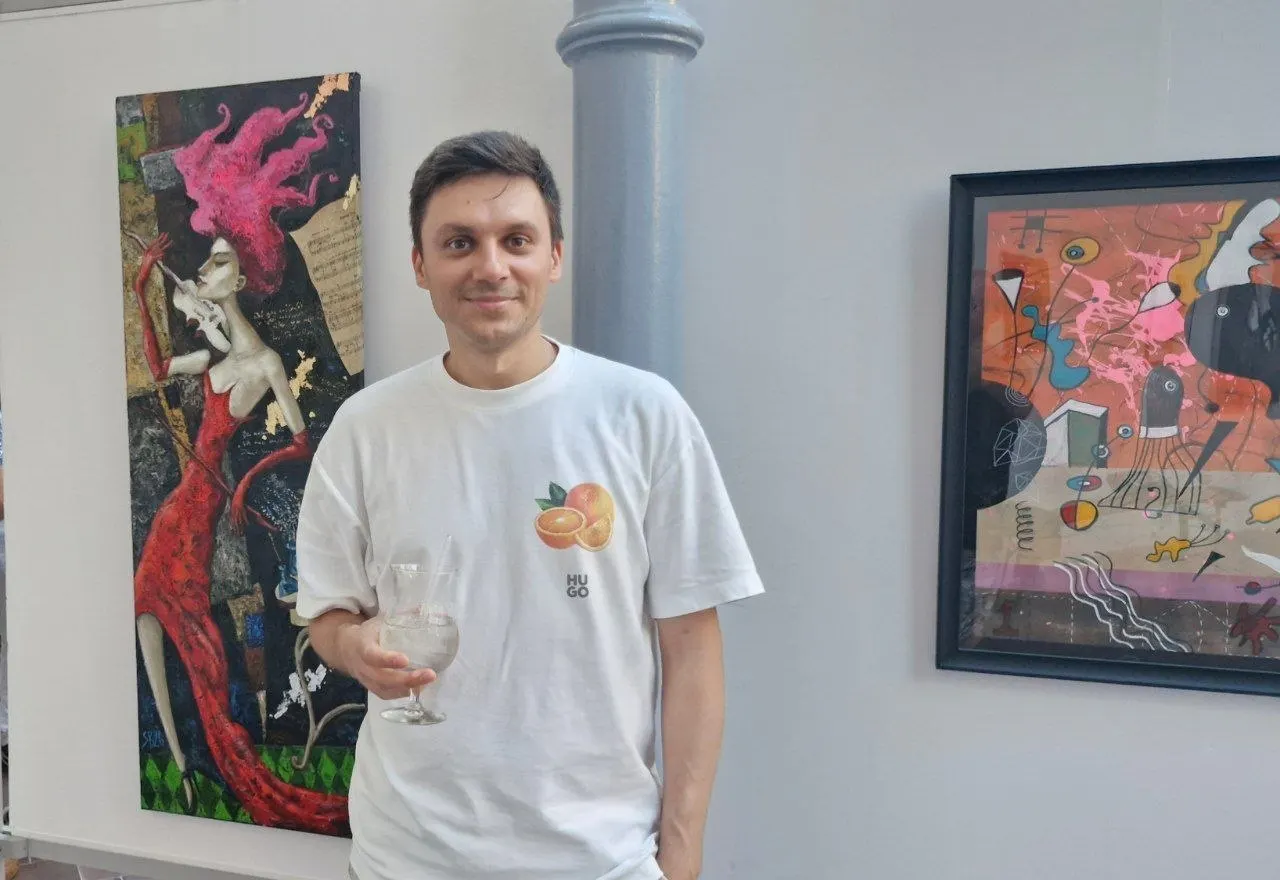 Клинический психолог Иван Звягин, признанный «иноагентом» в июне 2025 года, подал иск против Минюста с требованием удалить персональные данные и опубликовать опровержение. Сейчас он проживает в Германии.