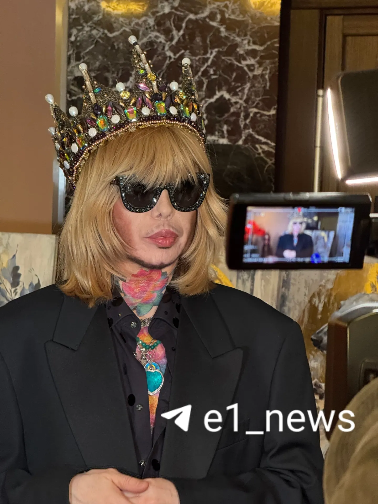 В культурном центре «Урал» состоялся всероссийский фестиваль моды: более 25 дизайнеров со всей страны и свыше 350 участников; главная идея — поддержка отечественной индустрии.