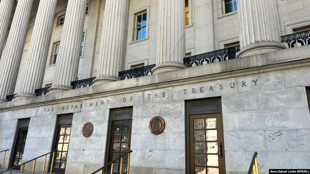 Минфин США ввёл ограничения против компаний и физических лиц в Иране, Турции и ОАЭ, обвиняя их в помощи Тегерану в закупке вооружений и пополнении арсеналов ракет и беспилотников.