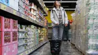 Глава военной разведки Швеции Томас Нильссон считает, что инфляция в России близка к 15% и что значительная часть бюджетных и военных показателей намеренно приукрашивается, тогда как экономика движется к затяжному спаду или резкому шоку.