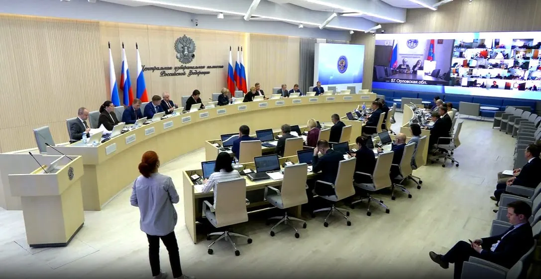 На заседании ЦИК передали мандат депутата, рекомендовали руководителей избиркомов в ряде регионов, изменили порядок публикации опросов и уточнили правила информирования о кандидатах.