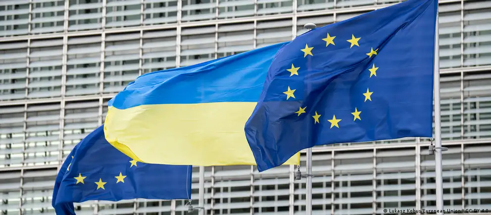 Евросоюз планирует ввести ограничения против лиц и структур, причастных к насильственной депортации и принудительному перемещению детей из Украины; решение ожидается 12 мая.