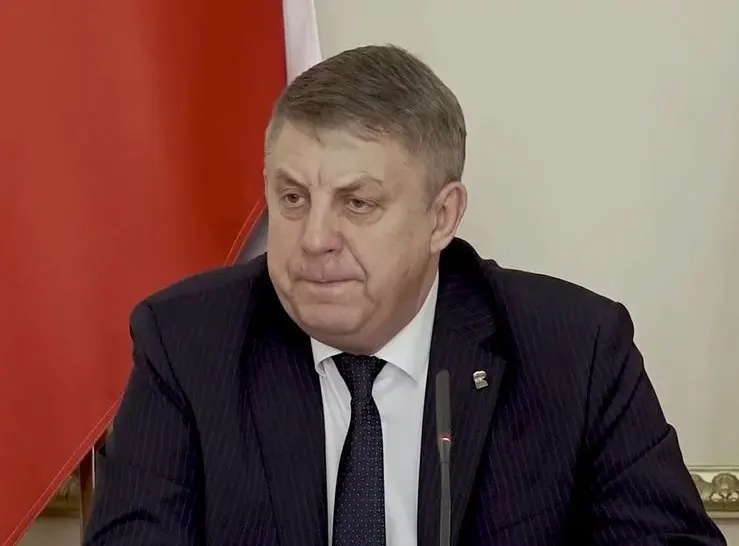 13 мая президент принял отставку Богомаза; на следующий день он получил мандат депутата Госдумы от правящей партии — решение утвердил ЦИК. Одновременно с этим ушёл глава Белгородской области Вячеслав Гладков.