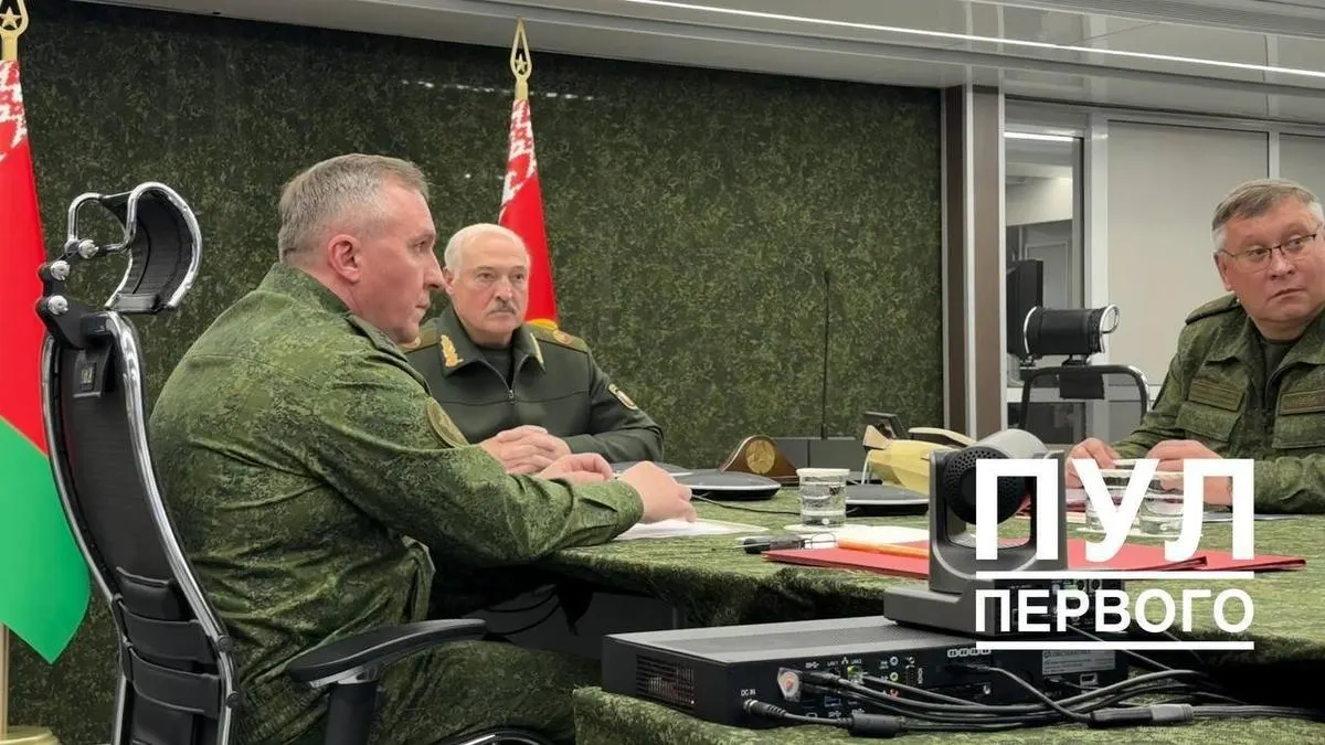 Владимир Путин и Александр Лукашенко обсудили ход трёхдневных совместных ядерных учений; учения заканчиваются сегодня на фоне усиления обороны северных районов Украины и дискуссий в Европе о размещении ядерного оружия.