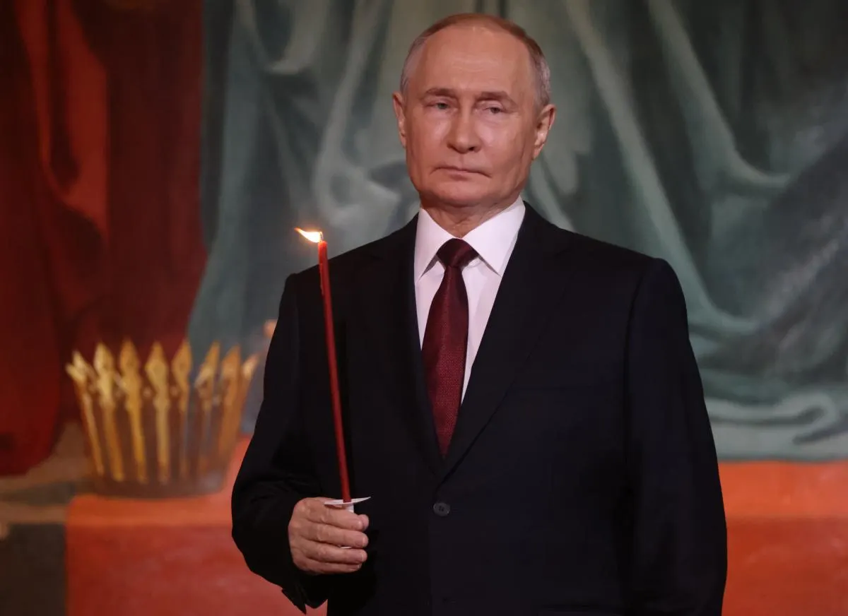 Аналитики предупреждают, что сочетание внешних ударов, внутренних волнений и утраты ключевой поддержки может привести к свержению президента в течение ближайших трёх лет — от внезапного устранения до показательного процесса.
