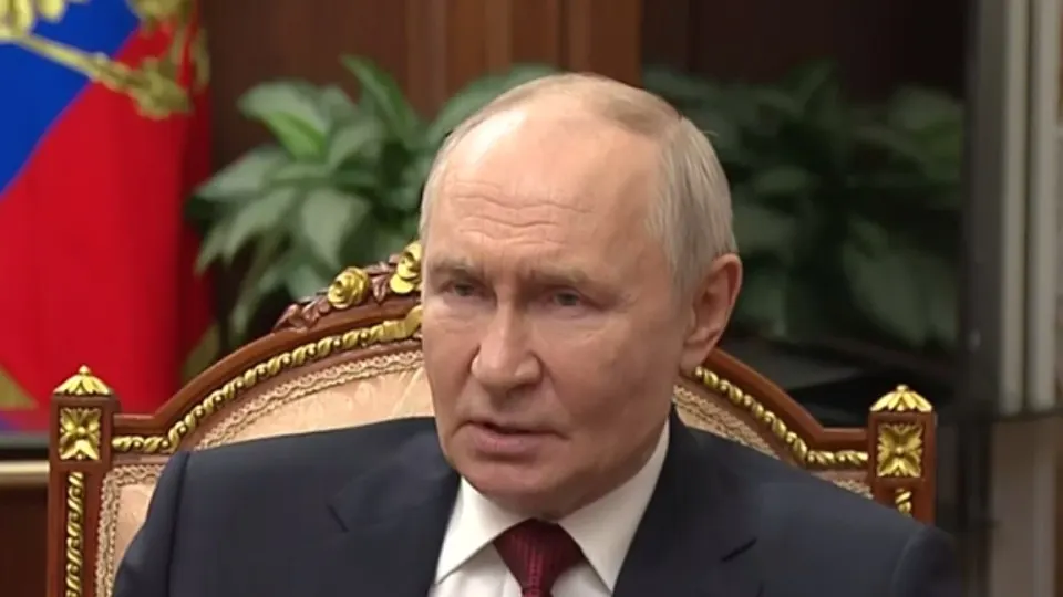 Президент заявил, что Киеву предлагалось прекратить дальнобойные удары взаимно и ограничить боевые действия четырьмя регионами. Москва отвергла это предложение, отмечая, что цель — «окончательное освобождение Донбасса и Новороссии».