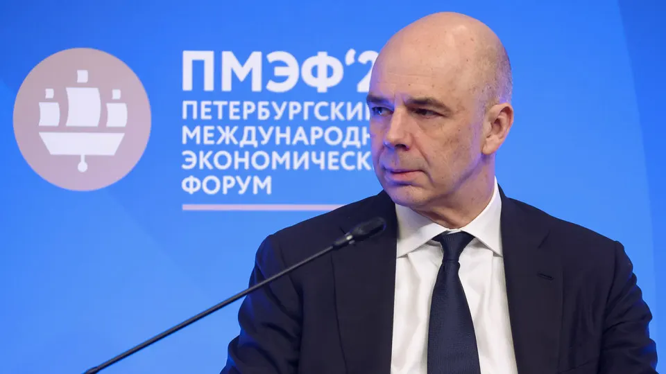 Аукционы по государственным облигациям регулярно проходят по средам, но в последние недели спрос упал: 15 июля торги признали несостоявшимися, а в начале месяца было продано лишь 10% предложения.