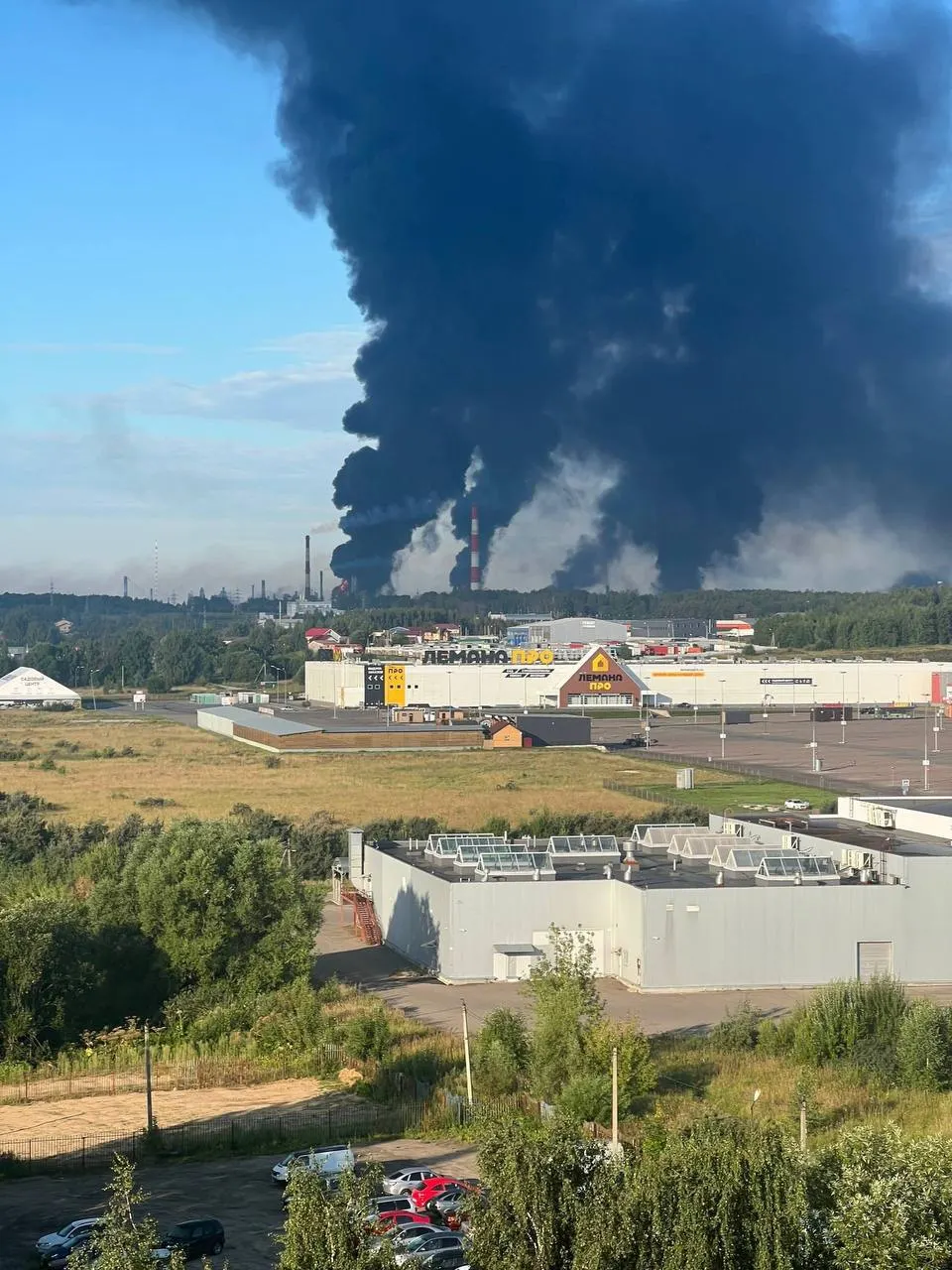 Дроны, пожары и тревожные новости в нескольких регионах: Ярославль, Тверь, Курская область и Москва — хроника ночи на фоне подготовки к выборам.