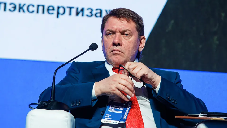 Гендиректор госкомиссии по запасам полезных ископаемых задержан по делу о взятке; проводится следствие и решается вопрос о мере пресечения.