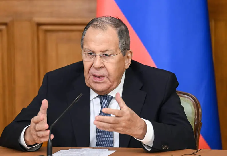 Министр иностранных дел сообщил, что информационная кампания вокруг спецоперации на Украине сохранит активность и, по его словам, усилится.