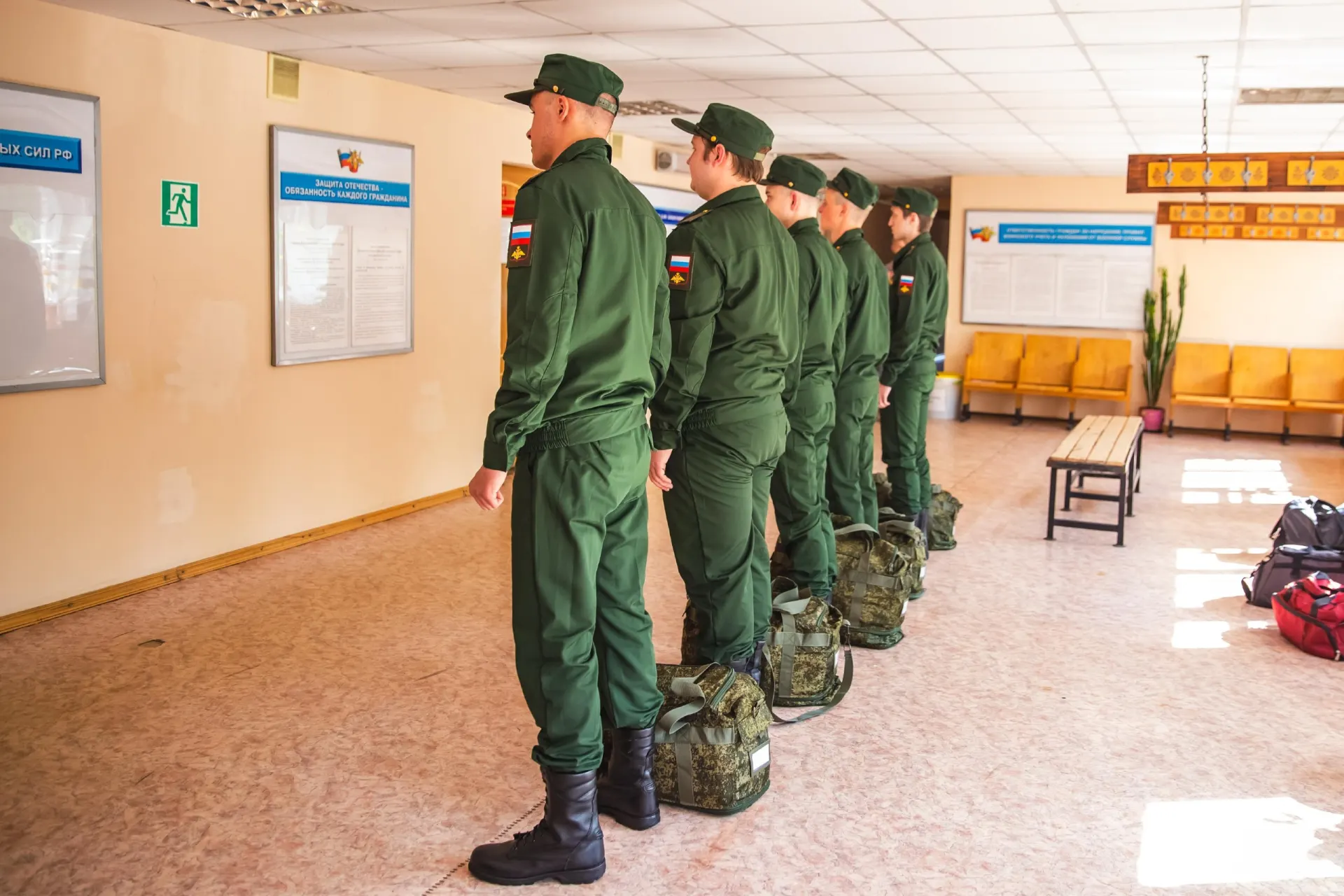Разбираемся, кто может быть освобожден от прохождения службы по новым правилам призыва.