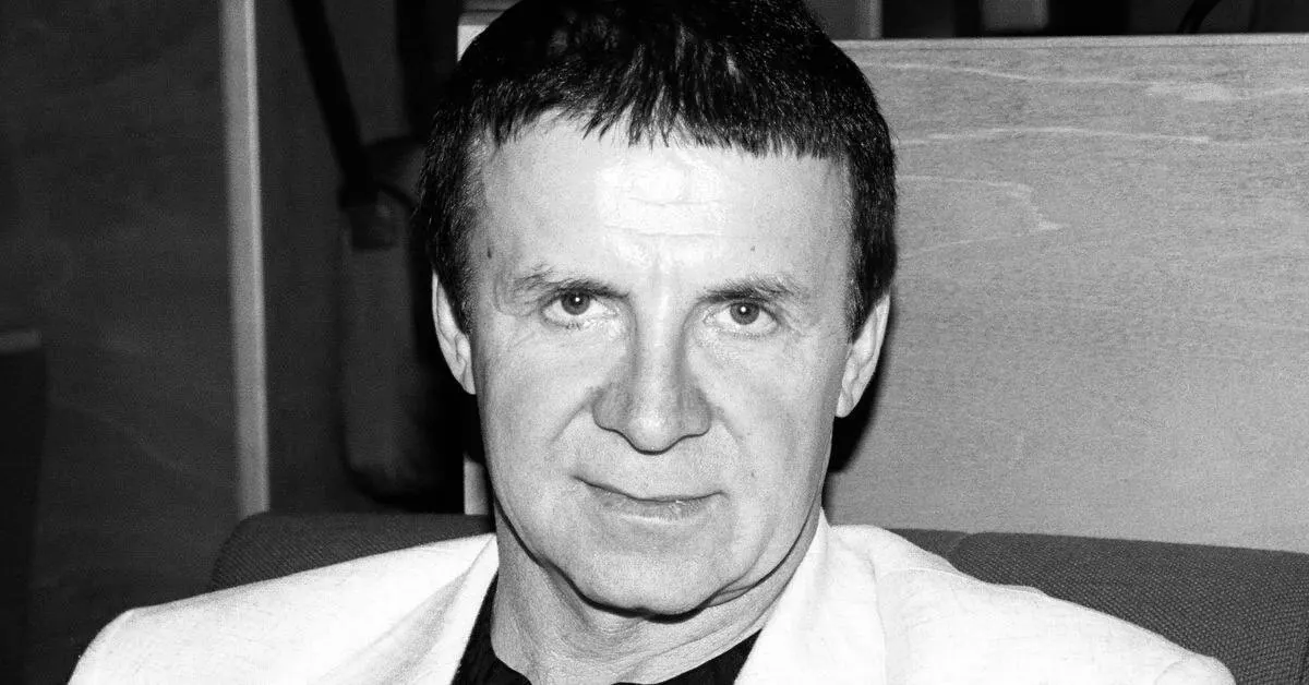 Известный российский экстрасенс Анатолий Кашпировский скончался.
